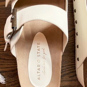 Altar'd State Off-White Women's Sandals